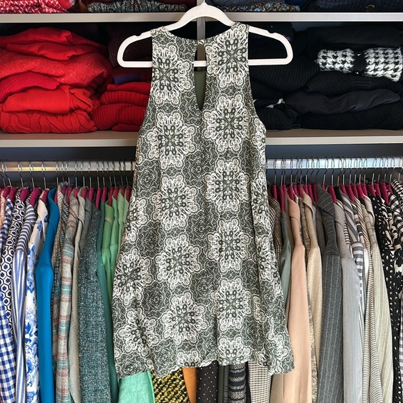 Blue Rain green/white print sleeveless back button keyhole closure dress size XS - Picture 3 of 3